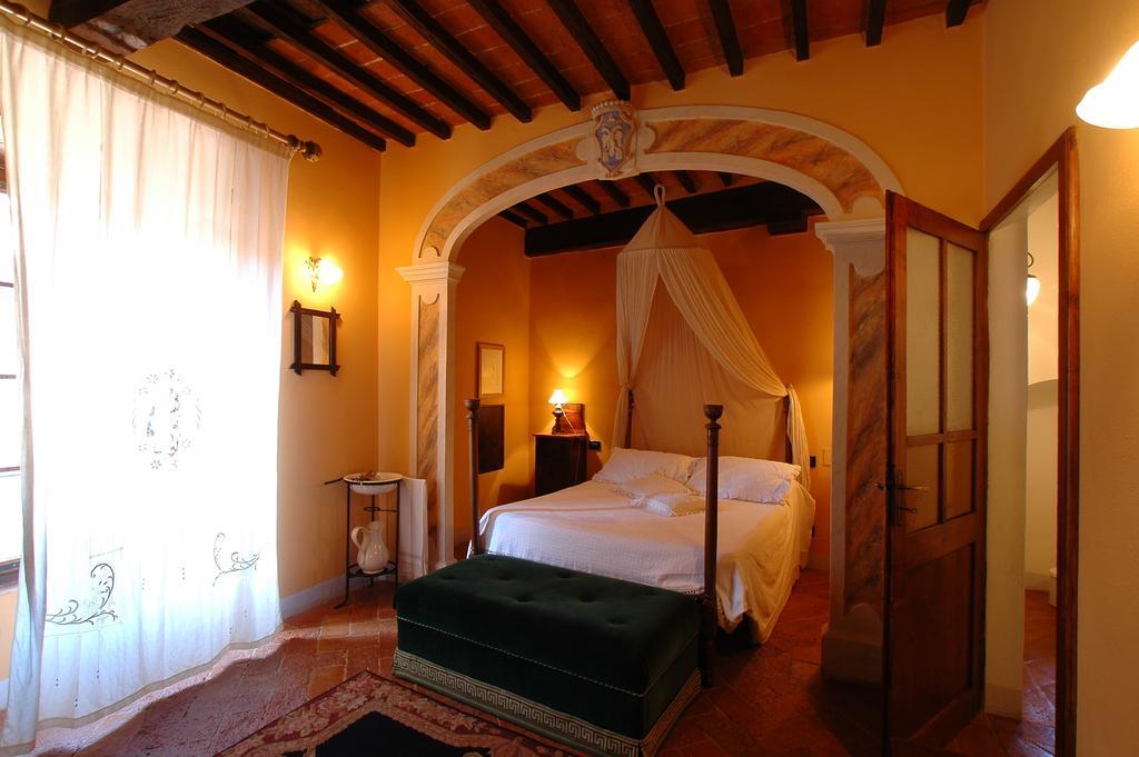 Hotel Palazzo Bizzarri Rapolano Terme Habitación foto